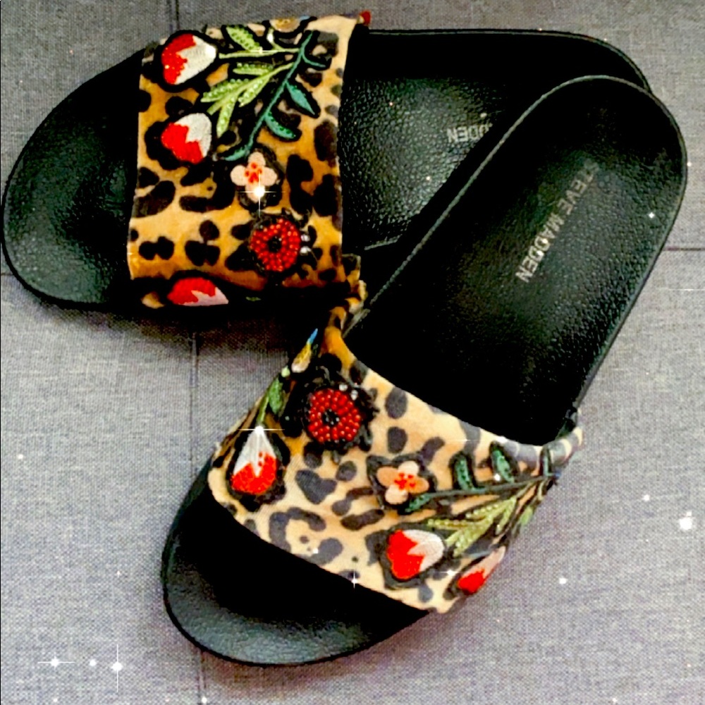 Steve Madden Slides